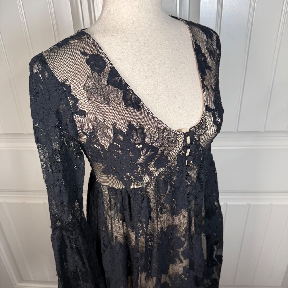 Xhilaration Lace Mini Dress Womens S Black‎ Whimsigoth Boho Bell Sleeve Gothic - Picture 2 of 11